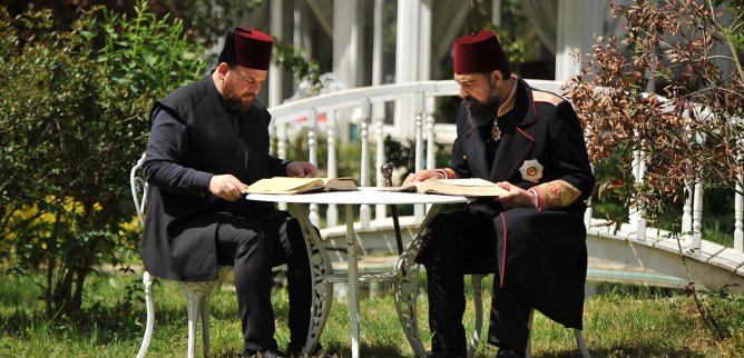 Права на престол Абдулхамид турецкий сериал 151 серия